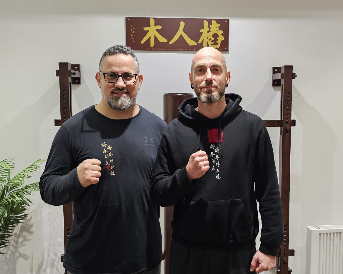 Sifu Göksel Erdogan und sihing Dan beim Masterclass Training in Stuttgart. 